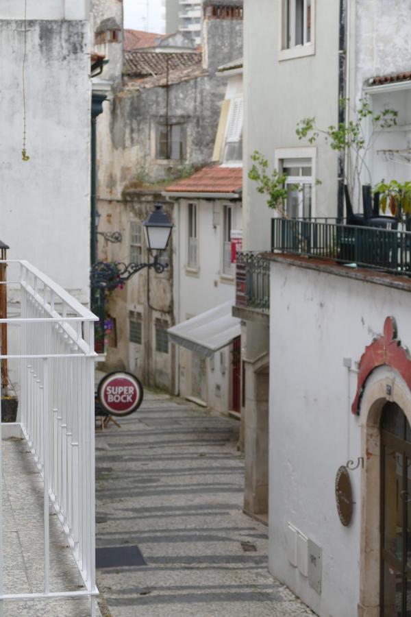 Guest House Eça - Centro Histórico Leiria Exterior foto