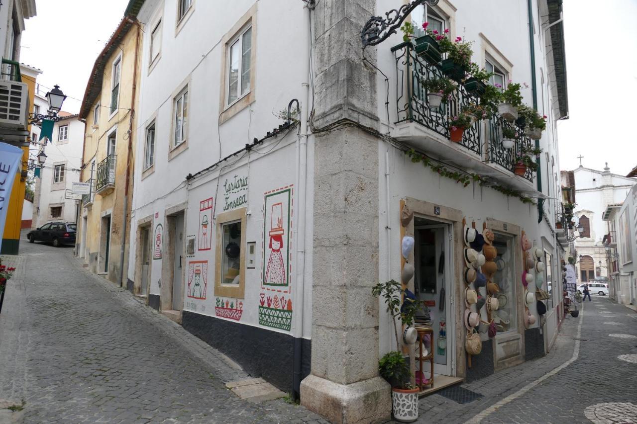 Guest House Eça - Centro Histórico Leiria Exterior foto